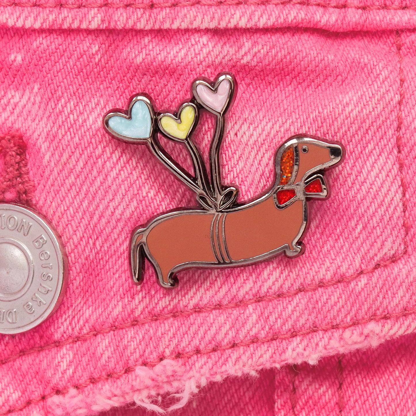 Sausage Dog enamel pin