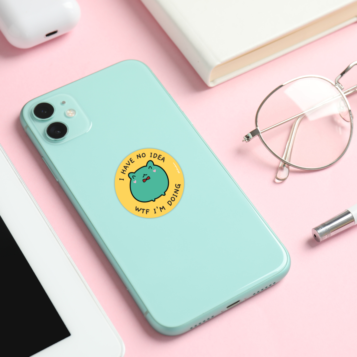 frog sticker on phone ute kawaii 