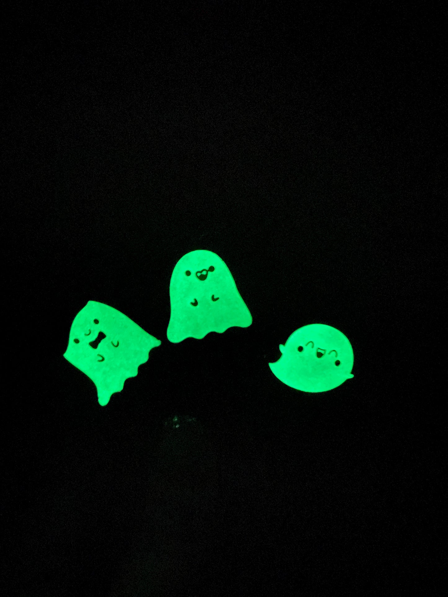 Glow in the dark ghostie enamel pins